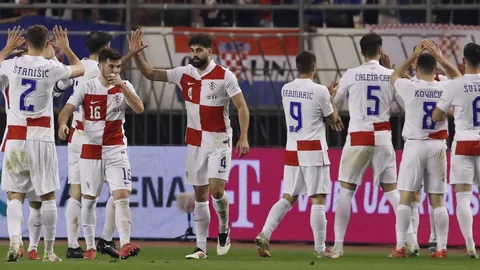 名帅马雷斯卡战术奇谋，弗里克连败三局，创非凡佳绩！